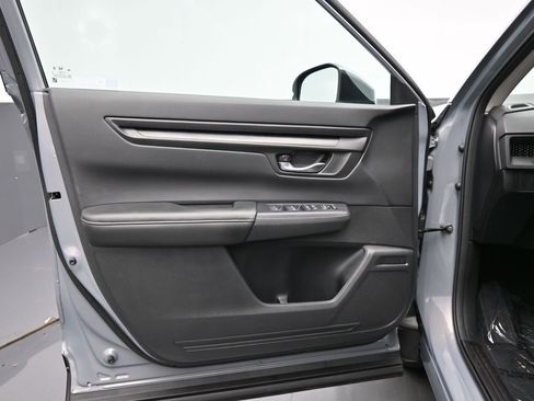 Certified 2026 Honda CR-V EX image 30