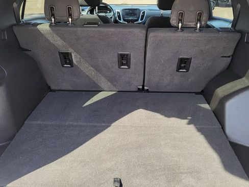 Used 2020 Chevrolet Equinox LT image 12