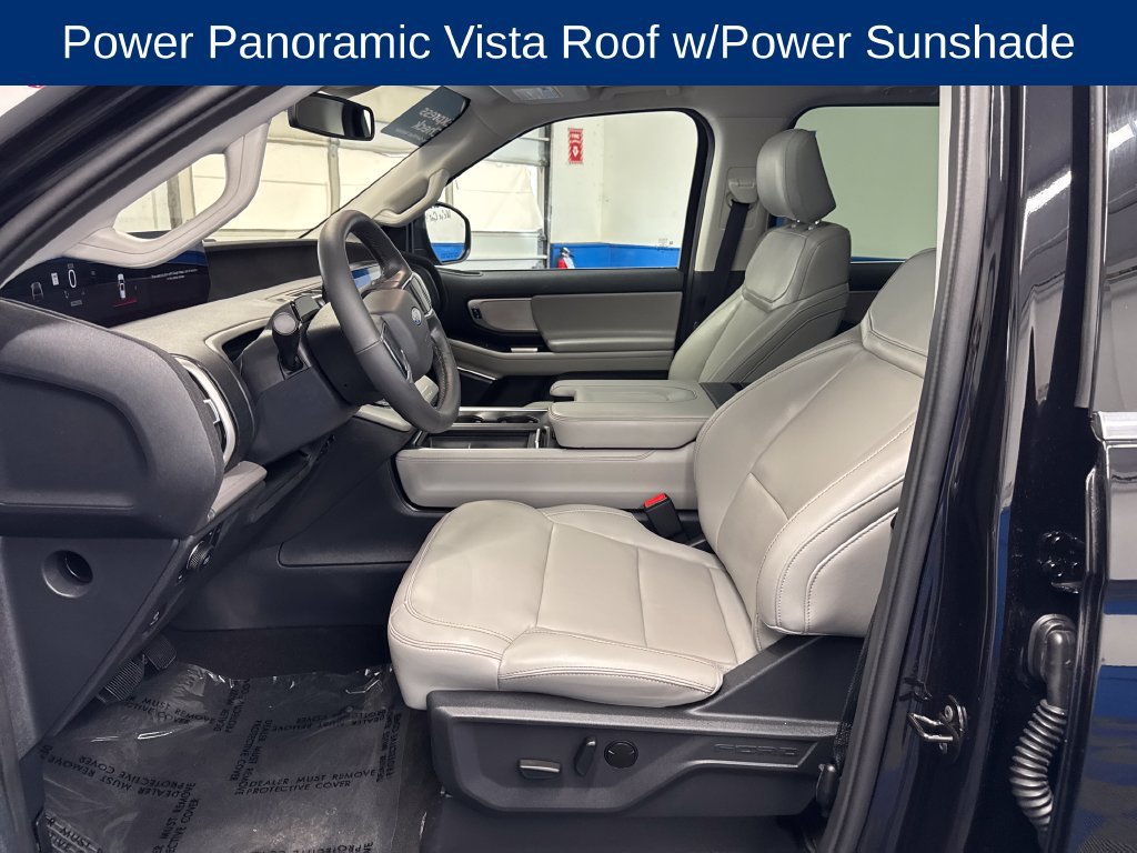 Used 2025 Ford Expedition Active AWD/4WD image 10