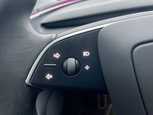 Used 2025 Tesla Model 3 Long Range image 23