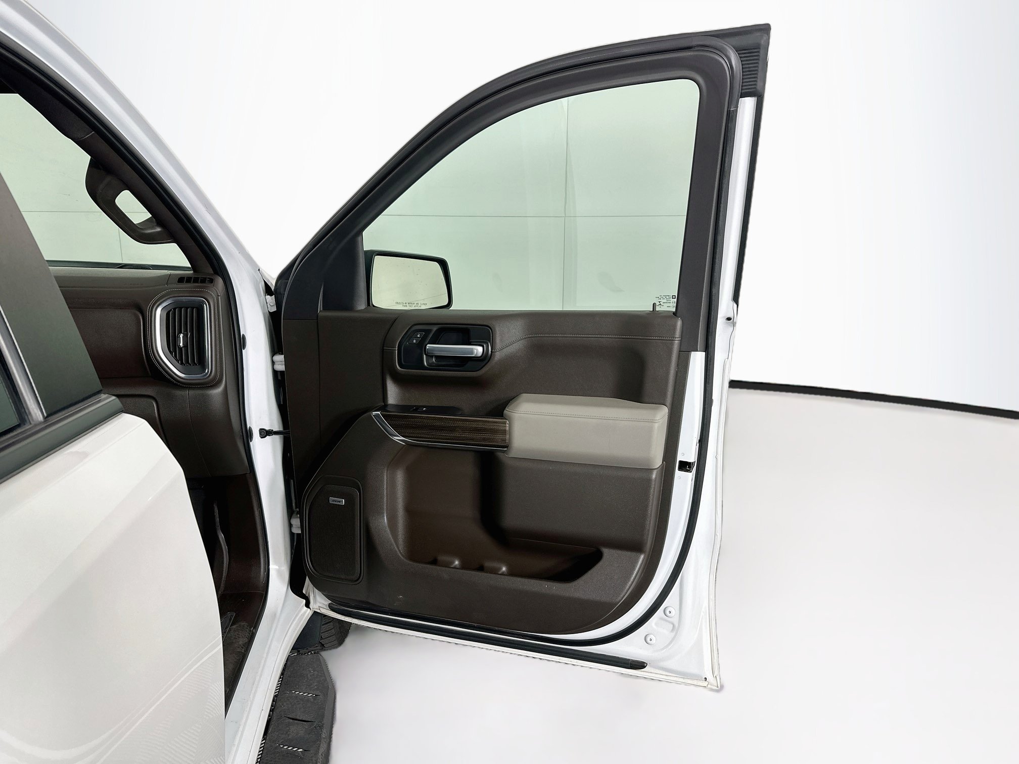 Used 2021 Chevrolet Silverado 1500 RST AWD/4WD image 32