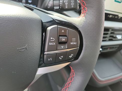 New 2026 Ford Explorer ST-Line w/ ST-Line Street Pack image 26