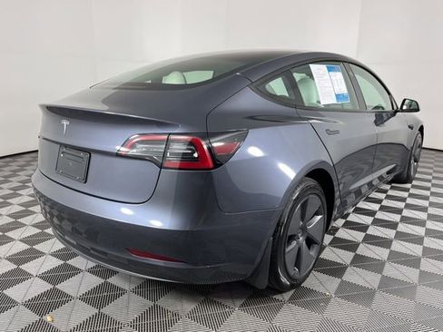 Used 2023 Tesla Model 3 Standard Range image 10