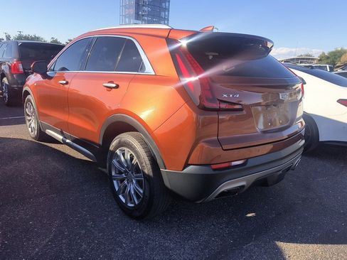 Used 2019 Cadillac XT4 Premium Luxury image 4