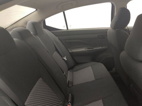 Used 2020 Nissan Versa S FWD image 19