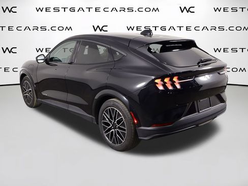 Used 2025 Ford Mustang Mach-E Premium AWD/4WD image 46