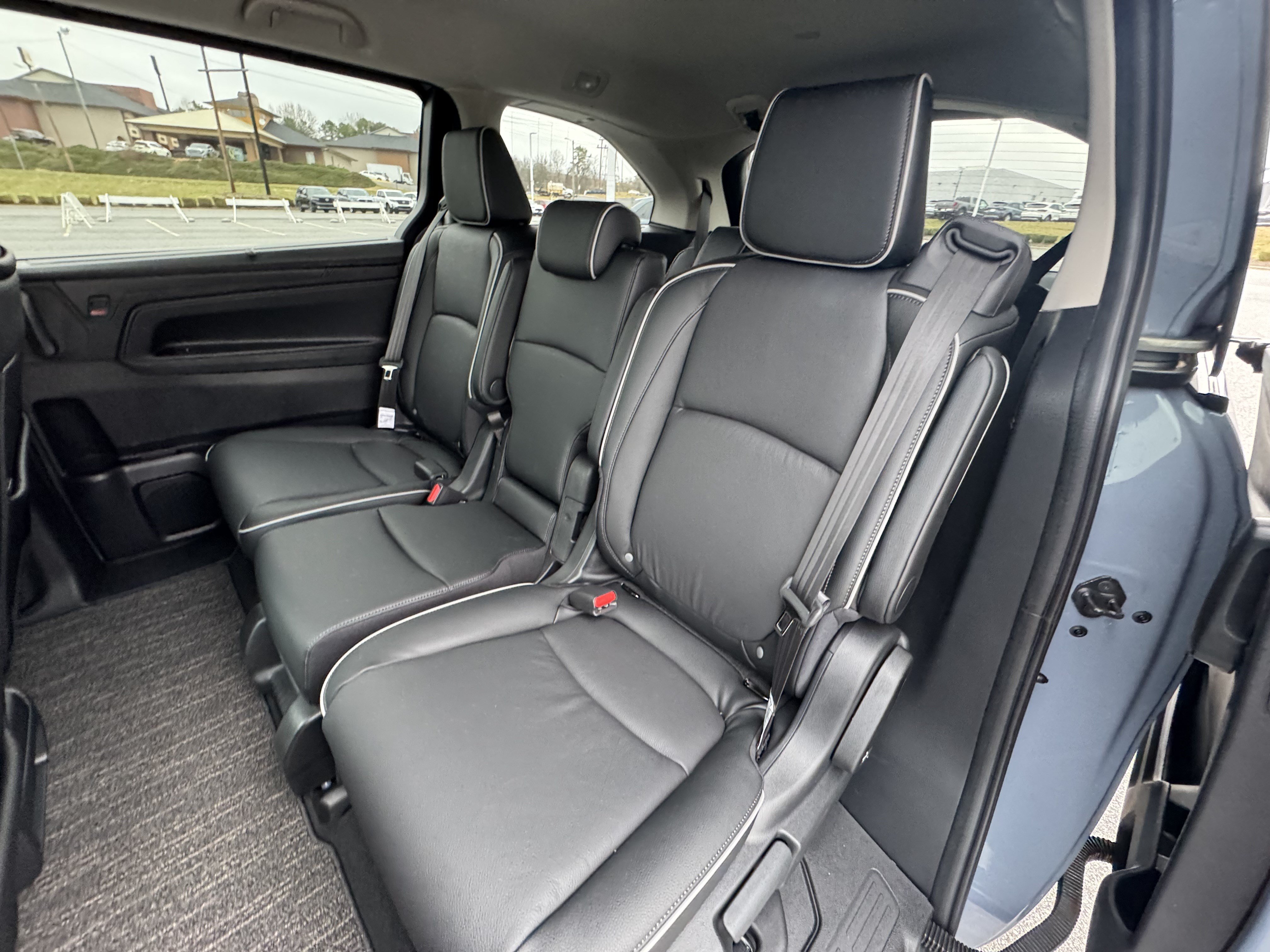 New 2027 Honda Odyssey Touring image 28