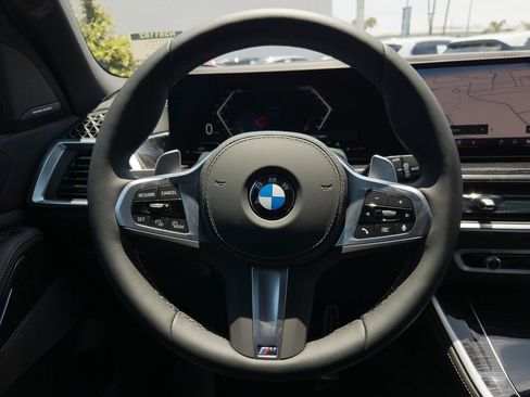 New 2026 BMW X5 sDrive40i w/ M Sport Package RWD image 16