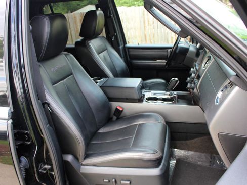 Used 2016 Ford Expedition Platinum AWD/4WD image 44