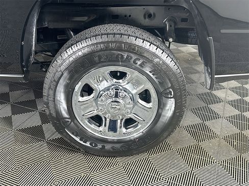 New 2025 RAM 2500 Tradesman image 17