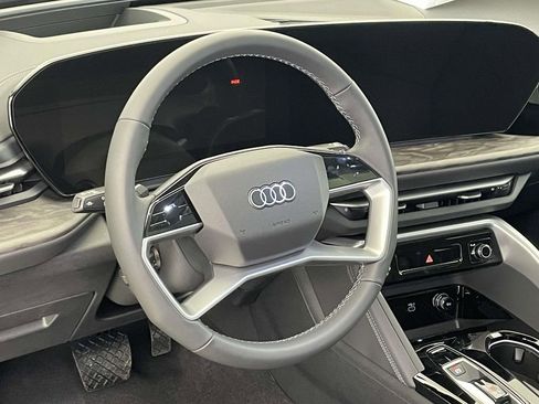 New 2025 Audi Q5 Premium Plus image 4