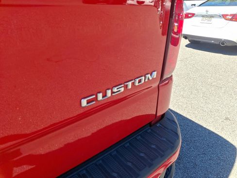 Used 2022 Chevrolet Silverado 1500 Custom image 17