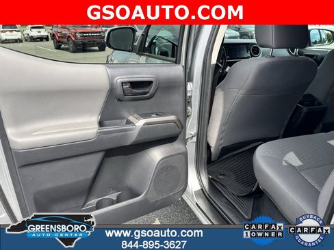 Used 2023 Toyota Tacoma SR5 w/ Technology Package image 18