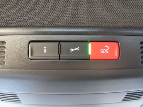 Used 2023 Volkswagen Jetta Sport image 50