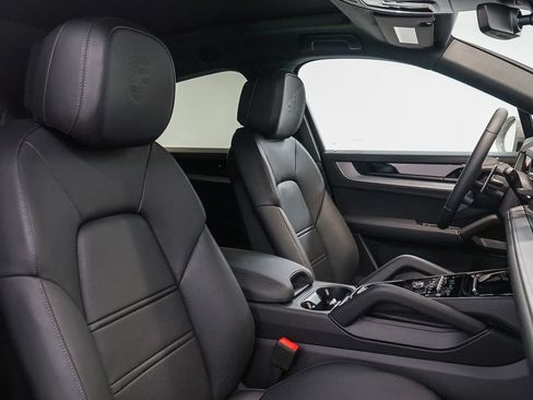 New 2026 Porsche Cayenne S AWD/4WD image 22