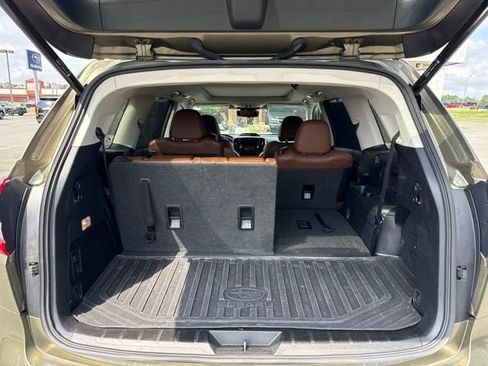 Certified 2024 Subaru Ascent Touring w/ Popular Package #2 AWD/4WD image 17