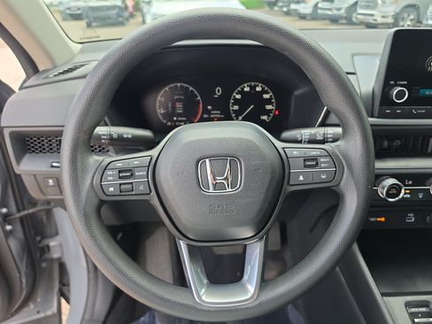 Used 2023 Honda CR-V LX image 28