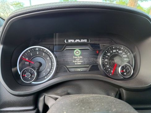 Used 2026 RAM 1500 Laramie w/ Sport Appearance Package AWD/4WD image 11