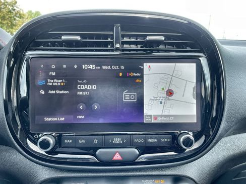 Used 2023 Kia Soul GT-Line image 13