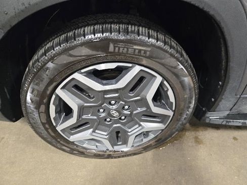 Used 2022 Hyundai Santa Fe SEL Premium AWD/4WD image 11