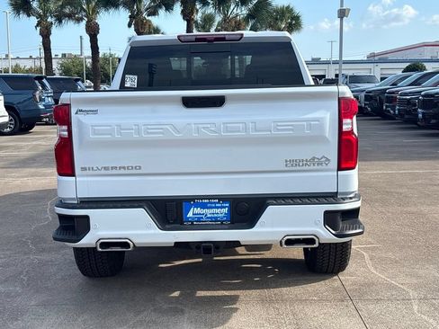 New 2026 Chevrolet Silverado 1500 High Country AWD/4WD image 11