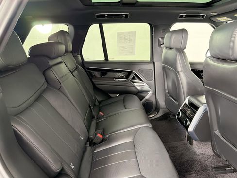 Certified 2025 Land Rover Range Rover SE AWD/4WD image 30