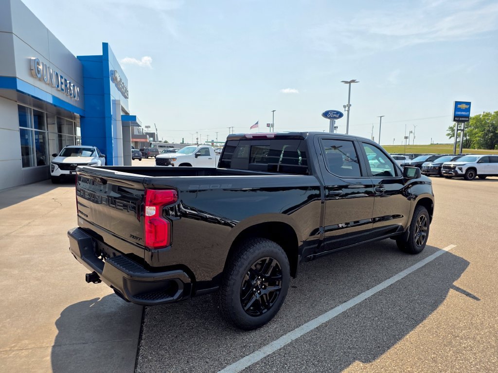 New 2026 Chevrolet Silverado 1500 RST AWD/4WD image 7