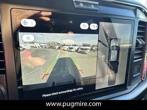 New 2026 Ford F350 Lariat w/ Black Appearance Package image 29