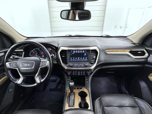 Used 2017 GMC Acadia Denali w/ Technology Package image 13