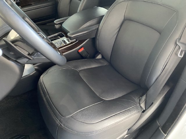 Used 2021 Land Rover Range Rover AWD/4WD image 17