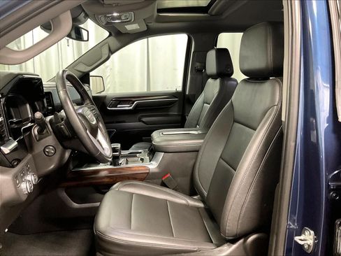 Used 2022 GMC Sierra 1500 SLT w/ SLT Premium Plus Package image 10