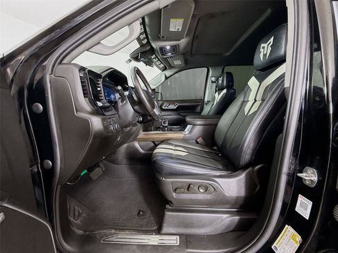 Used 2023 Chevrolet Silverado 1500 RST w/ All Star Edition Plus AWD/4WD image 5