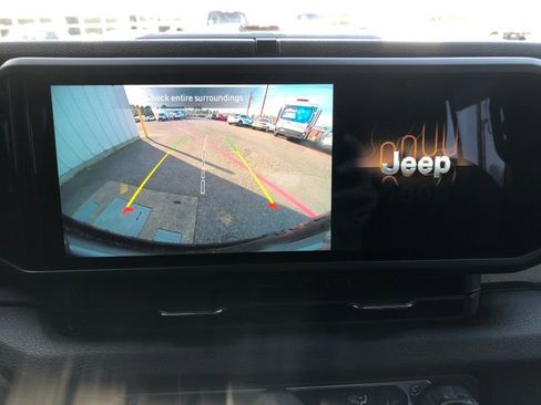 Used 2024 Jeep Wrangler Sport S image 20