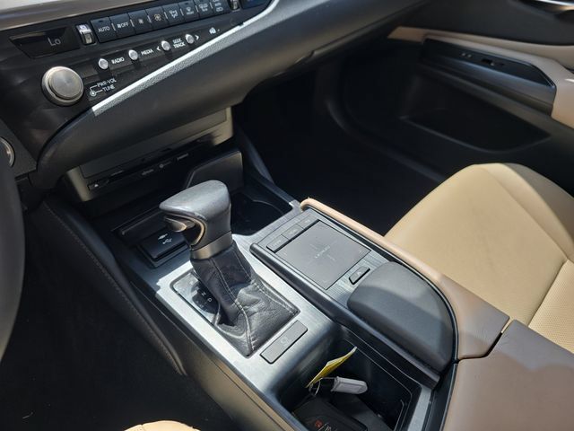 Used 2021 Lexus ES 350 w/ Accessory Package FWD image 26