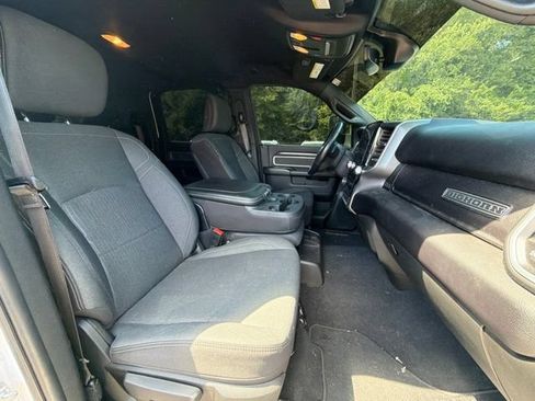 Used 2022 RAM 2500 Big Horn w/ Night Edition AWD/4WD image 21