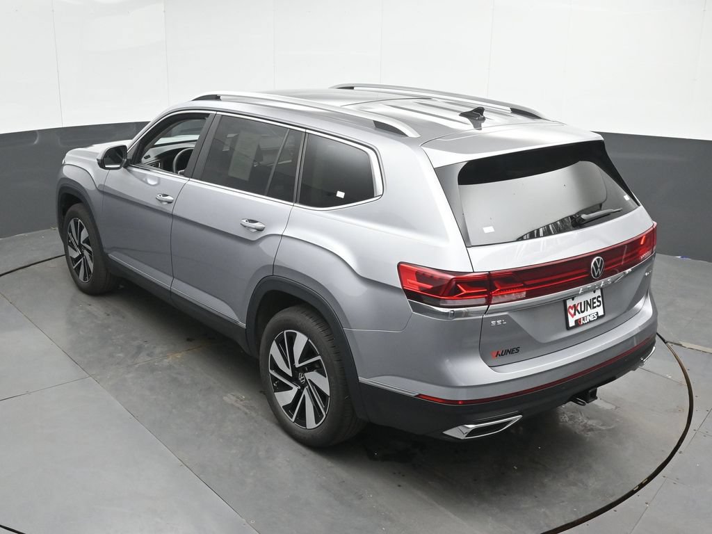 Used 2025 Volkswagen Atlas SEL AWD/4WD image 37