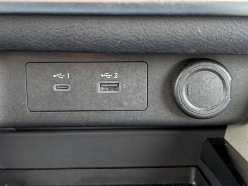 Used 2021 Nissan Rogue SL w/ Premium Package image 23