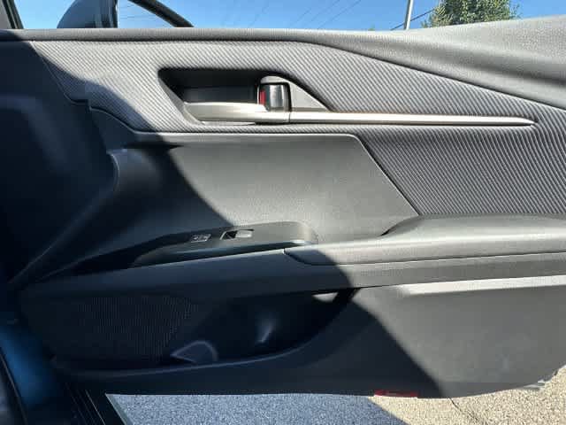 Used 2025 Toyota Camry SE w/ Convenience Package FWD image 23