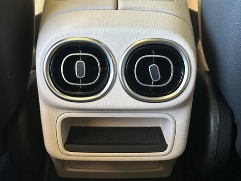 Certified 2026 Mercedes-Benz GLC 300 image 18