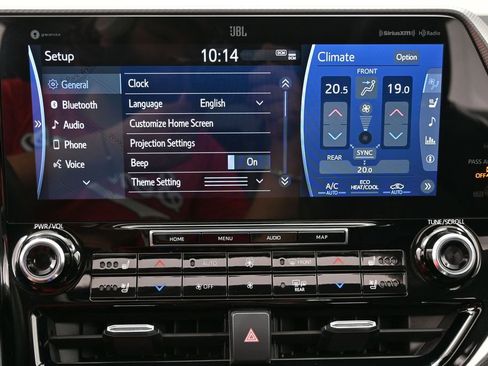 Used 2021 Toyota Highlander Platinum AWD/4WD image 26