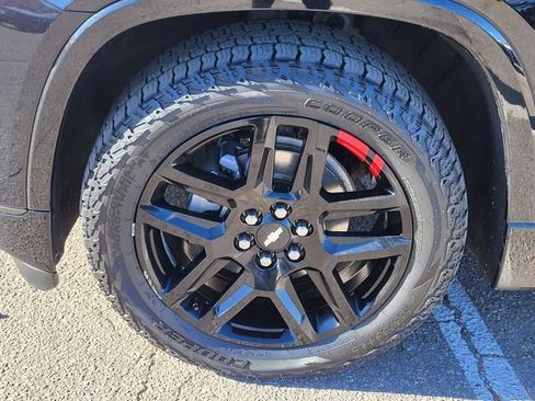 Used 2018 Chevrolet Traverse Premier w/ Redline Edition image 11