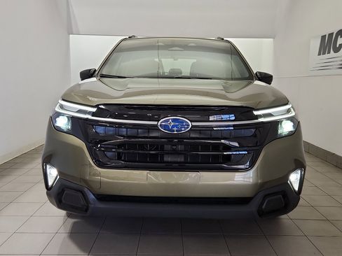 Certified 2025 Subaru Forester Touring w/ Popular Package - Touring image 3