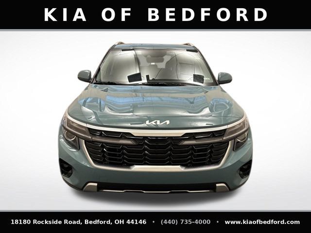 Certified 2026 Kia Seltos EX FWD image 2