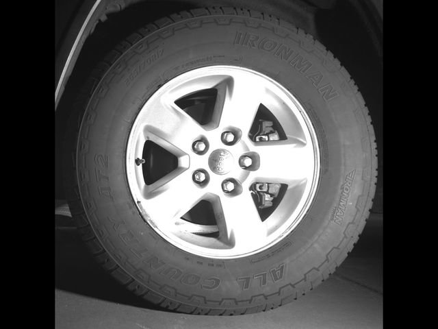 Used 2012 Jeep Grand Cherokee Laredo w/ Laredo E Group AWD/4WD image 9