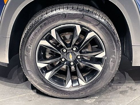 Used 2022 Chevrolet TrailBlazer LT w/ Sun and Liftgate Package AWD/4WD image 16