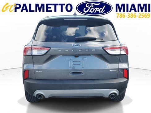 Used 2022 Ford Escape SEL image 5