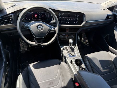 Used 2019 Volkswagen Jetta SEL Premium FWD image 15