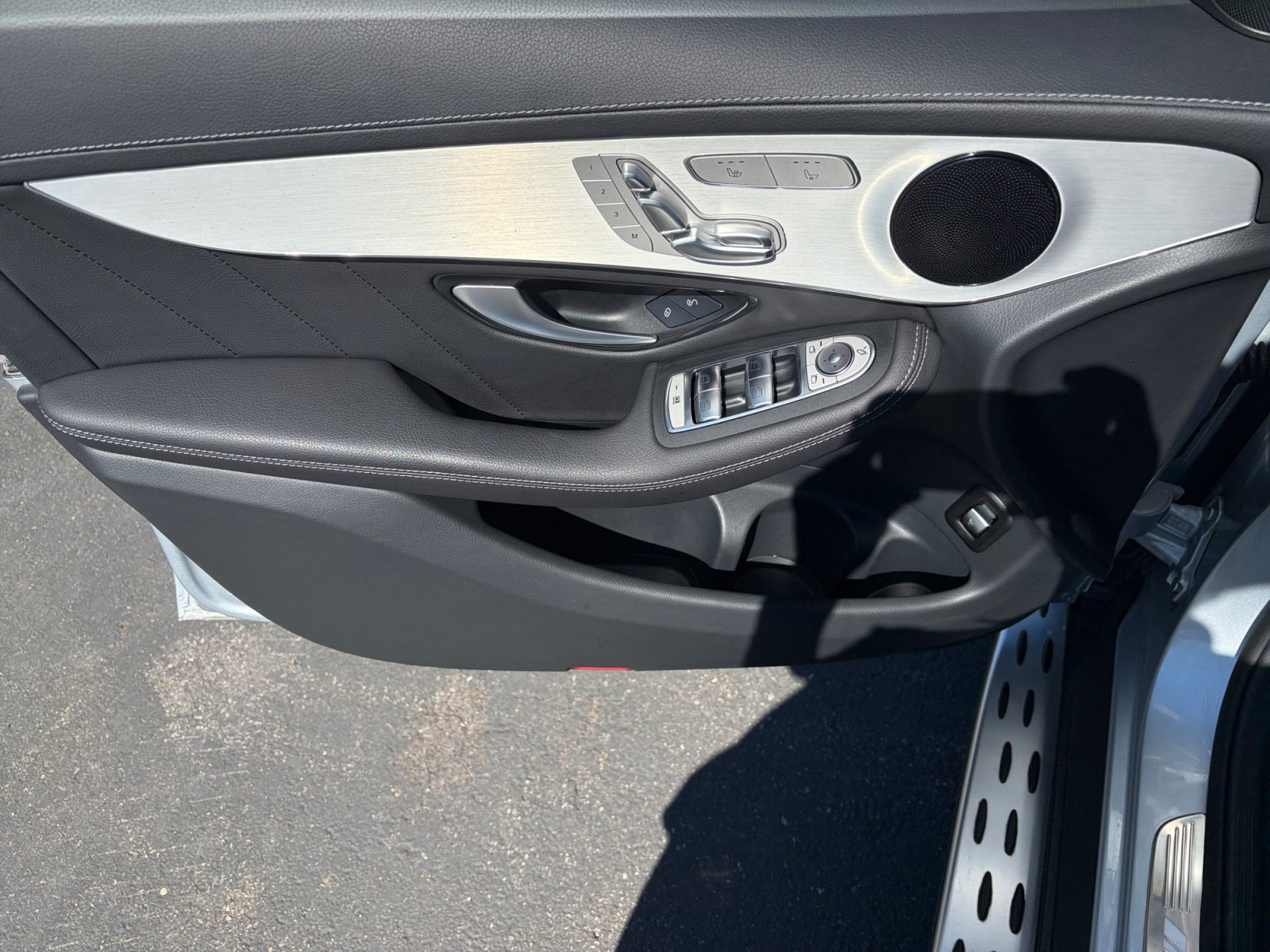 Used 2022 Mercedes-Benz GLC 43 AMG 4MATIC image 9