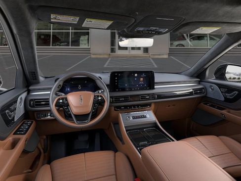 New 2025 Lincoln Aviator Black Label image 15