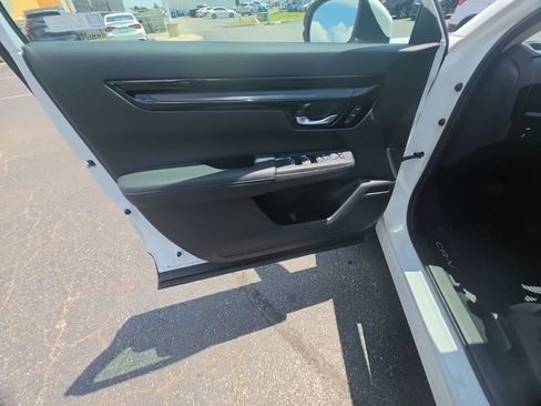Used 2023 Honda CR-V EX-L image 13